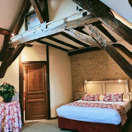 La Chaumiere Hotel โอบิญี-ซูร์-แนร์ ภายนอก รูปภาพ