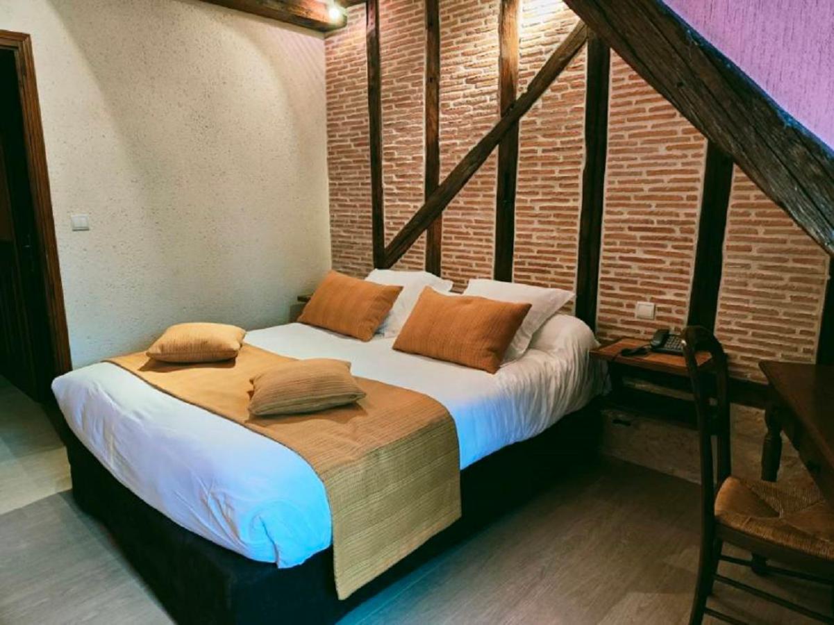 La Chaumiere Hotel โอบิญี-ซูร์-แนร์ ภายนอก รูปภาพ