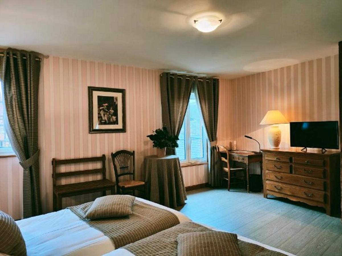 La Chaumiere Hotel โอบิญี-ซูร์-แนร์ ภายนอก รูปภาพ
